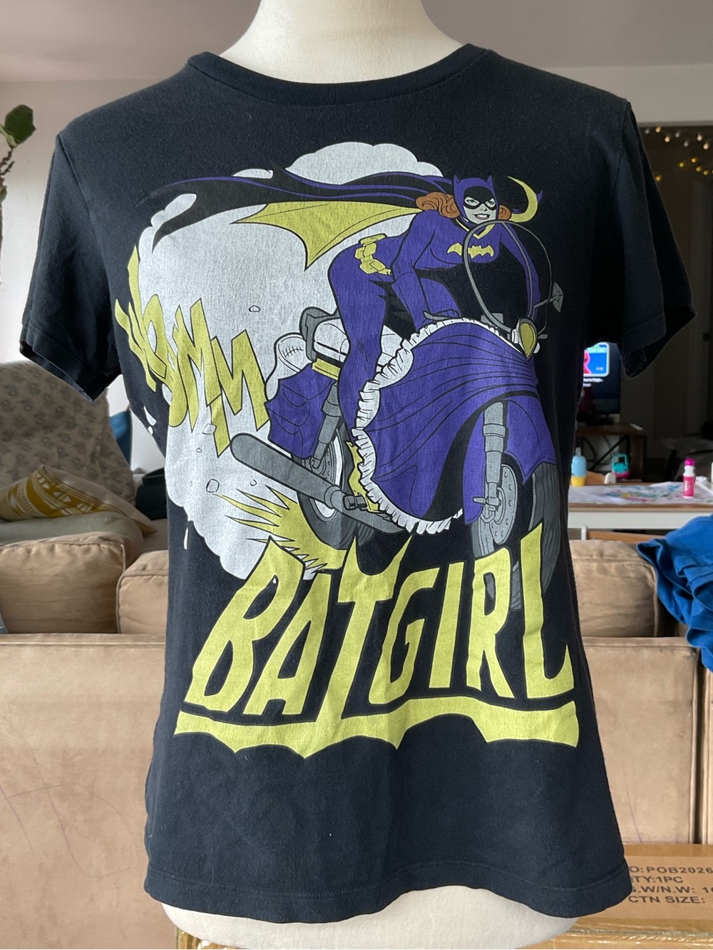 🦇Uniqlo UT x DC Comics Batgirl Motorcycle Graphic Tee Black Large